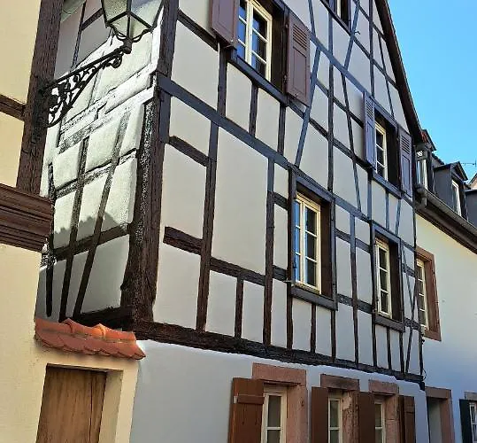 Les Colombages